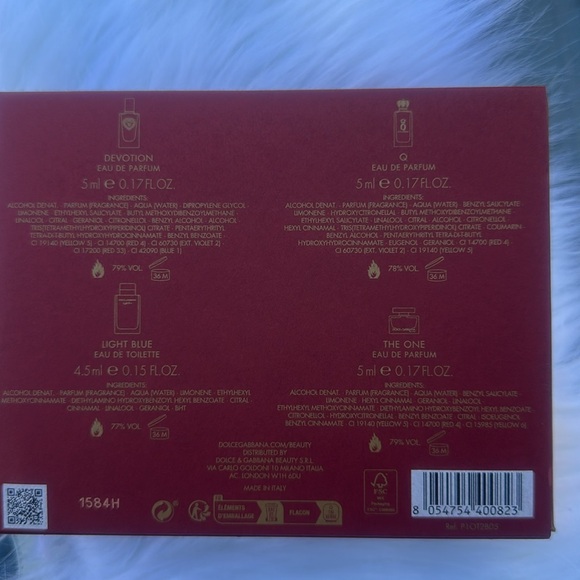 New Dolce&Gabbana 4-pc.Mini Fragrance Gift Set - Picture 4 of 4